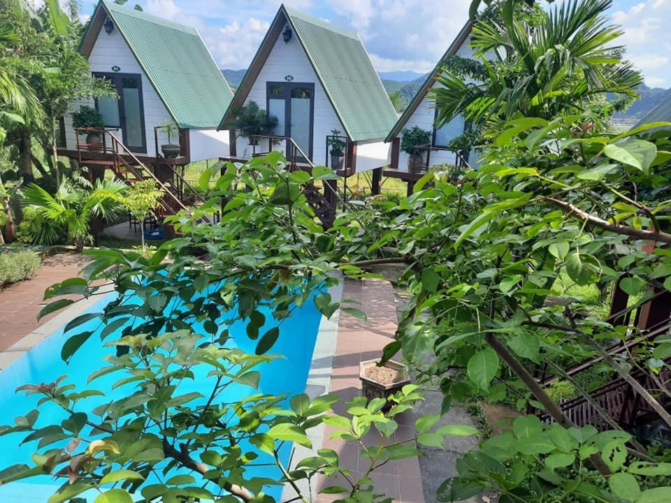 Bungalow i Phong Nha på 300 kvm, med 6 soverom, 7 bad Eksteriør bilde