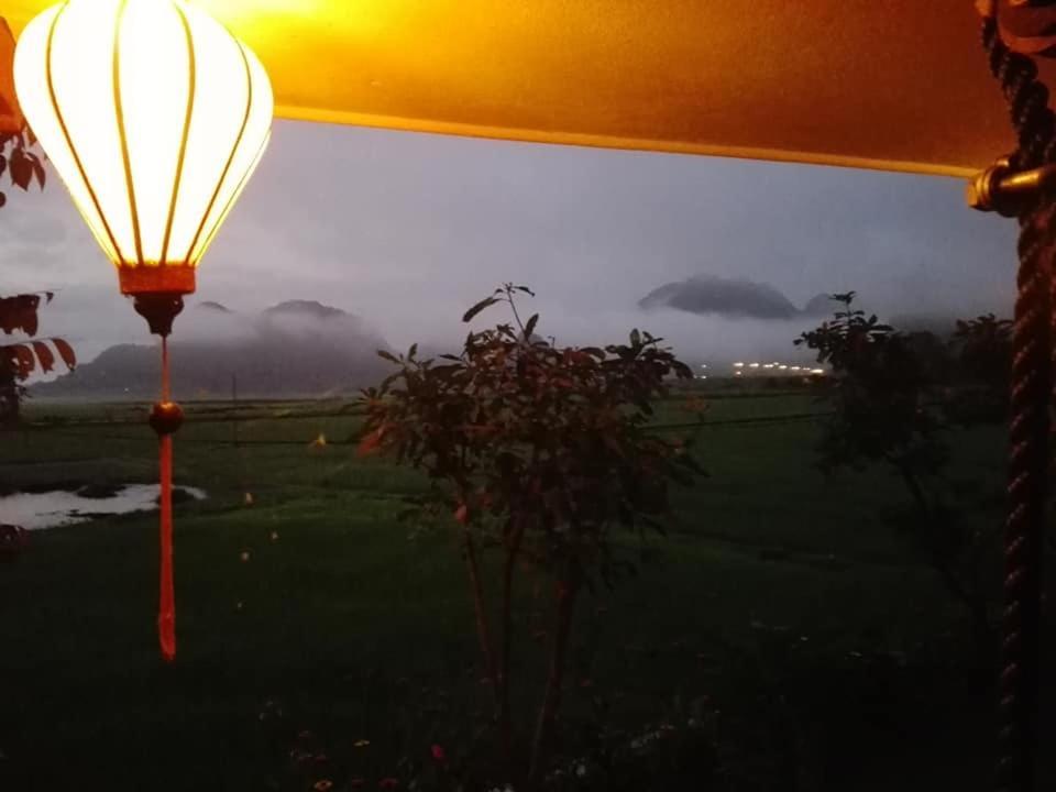 Bungalow i Phong Nha på 300 kvm, med 6 soverom, 7 bad Eksteriør bilde
